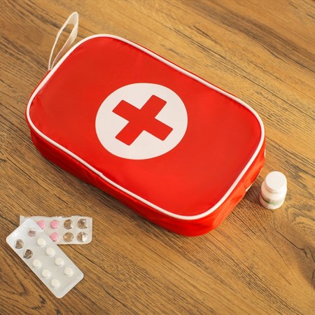 Купить Аптечка HOMSU, 20х15х5 см